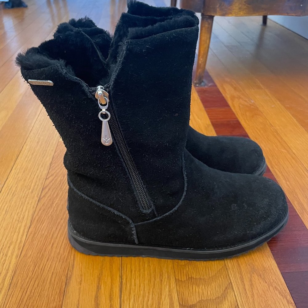 Emu Australia Gravelly Sheepskin Black Boots size 7